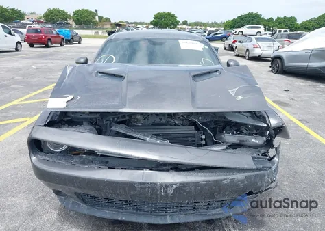 2019 Dodge Challenger Sxt z USA, uszkodzony, nr VIN 2C3CDZAG9KH525613